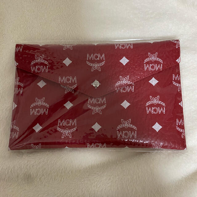 MCM(エムシーエム)の♥️MCM クラッチポーチ♥️ レディースのファッション小物(ポーチ)の商品写真