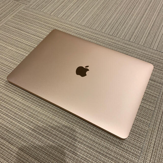 Apple - Macbook Air 2018 gold 13.3インチ 充放電11回