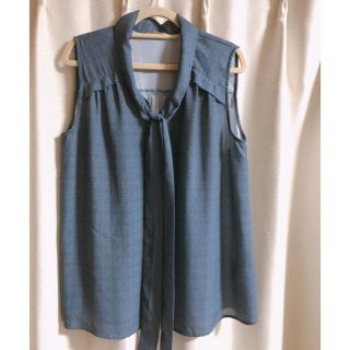 ビームス(BEAMS)の☆BEAMS☆ボウタイ付きおしゃれトップス♡未使用品(シャツ/ブラウス(半袖/袖なし))