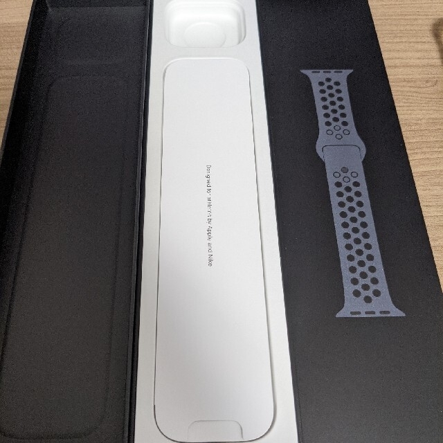 【美品】Apple Watch SE 44mm NIKE＋ ブラック