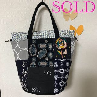 ミナペルホネン(mina perhonen)の【SOLD】ミナペルホネン　ハンドメイド　丸底　巾着　バッグ(バッグ)