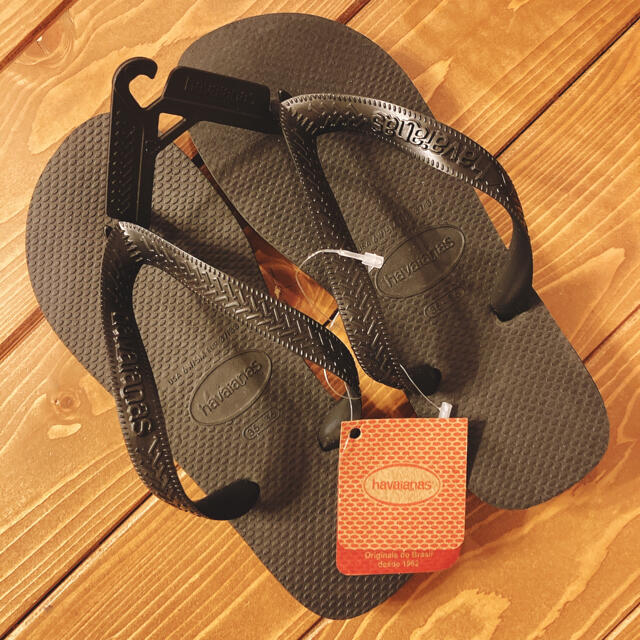 havaianas(ハワイアナス)のハワイアナス ビーチサンダル ブラック　23   23.5 レディースの靴/シューズ(ビーチサンダル)の商品写真