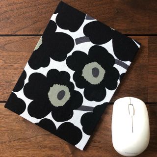 マリメッコ(marimekko)の北欧　ハンドメイド　マウスパッド　文具　生地(その他)