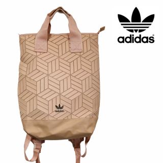 アディダス(adidas)の【超美品】アディダスオリジナルス　バックパック　リュックサック　ピンク(リュック/バックパック)