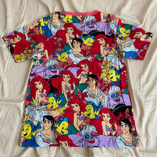 Disney(ディズニー)のアリエル＊総柄Tシャツ＊ディズニーTシャツ レディースのトップス(Tシャツ(半袖/袖なし))の商品写真