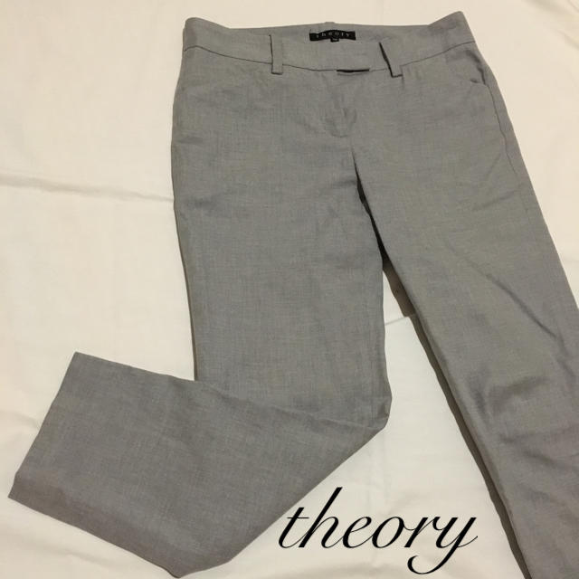 theory(セオリー)の♡【theory】テーパードパンツ♡ レディースのパンツ(カジュアルパンツ)の商品写真