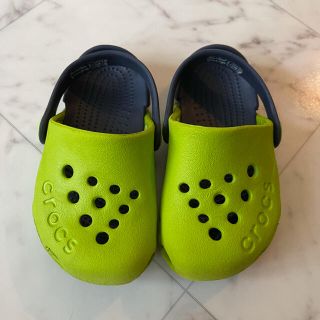 クロックス(crocs)のクロックス　サンダル　C6  14センチ(サンダル)