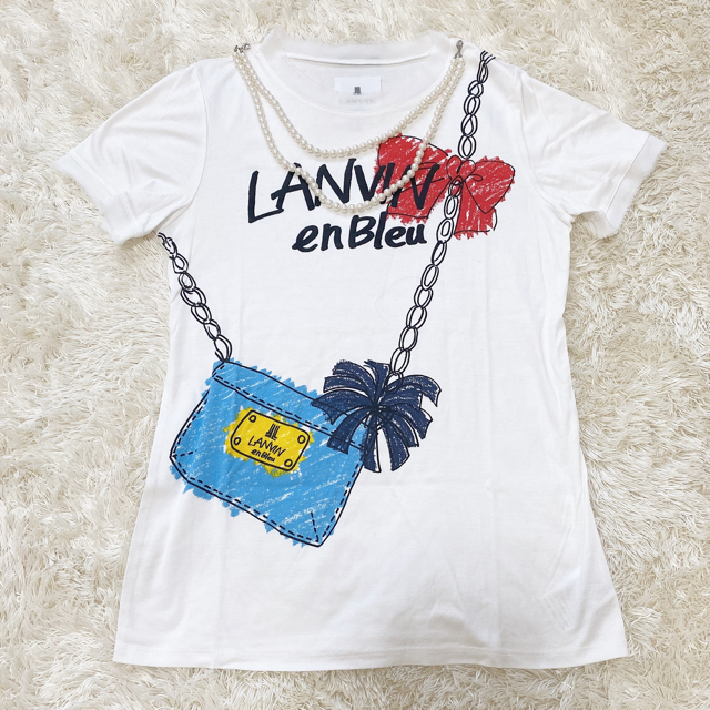 LANVIN en Bleu(ランバンオンブルー)のランバンオンブルー Tシャツ パール付き レディースのトップス(Tシャツ(半袖/袖なし))の商品写真