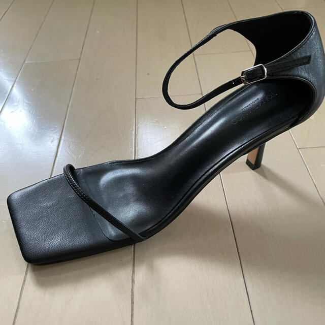 DEUXIEME CLASSE(ドゥーズィエムクラス)のTony Bianco トニービアンコ　ストラップ　サンダル レディースの靴/シューズ(サンダル)の商品写真