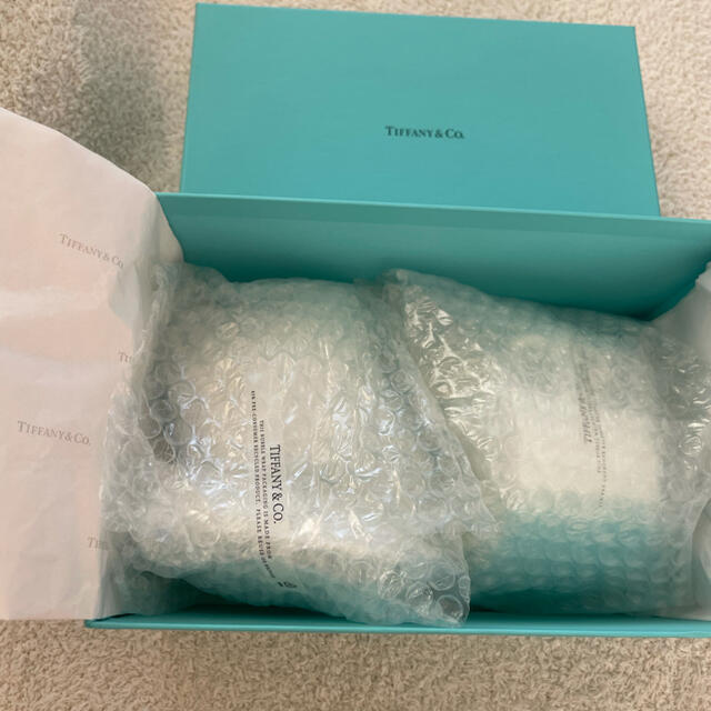 Tiffany & Co.(ティファニー)のTiffany ティファニー　カラーブロック　カップ＆ソーサー　2客セット　新品 インテリア/住まい/日用品のキッチン/食器(食器)の商品写真