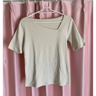 ジーユー(GU)のGUT＊シャツ＊カットソー＊ベージュ＊S＊未使用(Tシャツ(半袖/袖なし))