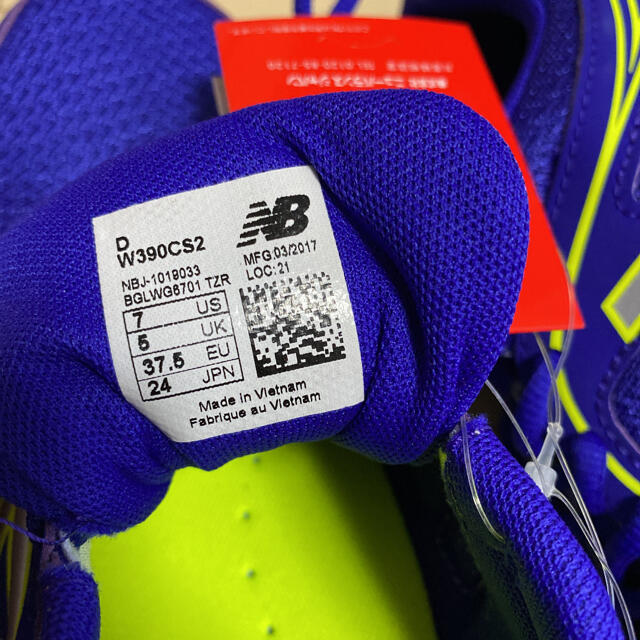 New Balance(ニューバランス)のニューバランススニーカーブルー24.0センチ レディースの靴/シューズ(スニーカー)の商品写真