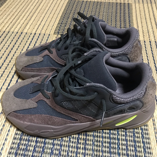 adidas(アディダス)のadidas yeezy 700 メンズの靴/シューズ(スニーカー)の商品写真