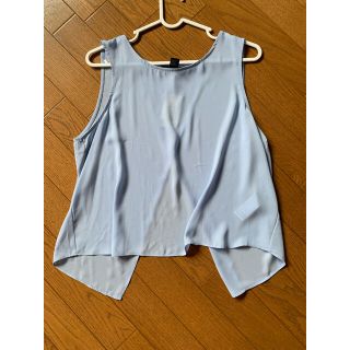 フォーエバートゥエンティーワン(FOREVER 21)の新品　フォーエバー21 シアートップス(シャツ/ブラウス(半袖/袖なし))