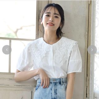 ザラ(ZARA)の★新品 完売品！ shimamura しまむら×近藤千尋 レース襟付きブラウス(シャツ/ブラウス(半袖/袖なし))