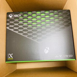 エックスボックス(Xbox)の【新品】　Xbox Series X 本体 RRT-00015 (家庭用ゲーム機本体)