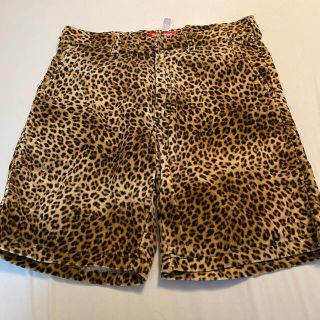 シュプリーム(Supreme)のsupreme Velvet Work short leopard (ショートパンツ)