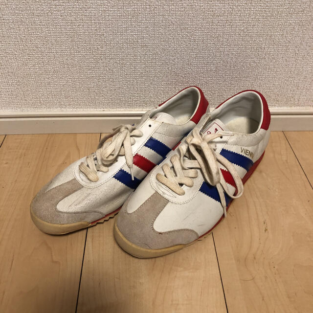 adidas(アディダス)のadidas アディダス VIENNA 90's ヴィンテージ スニーカー  メンズの靴/シューズ(スニーカー)の商品写真