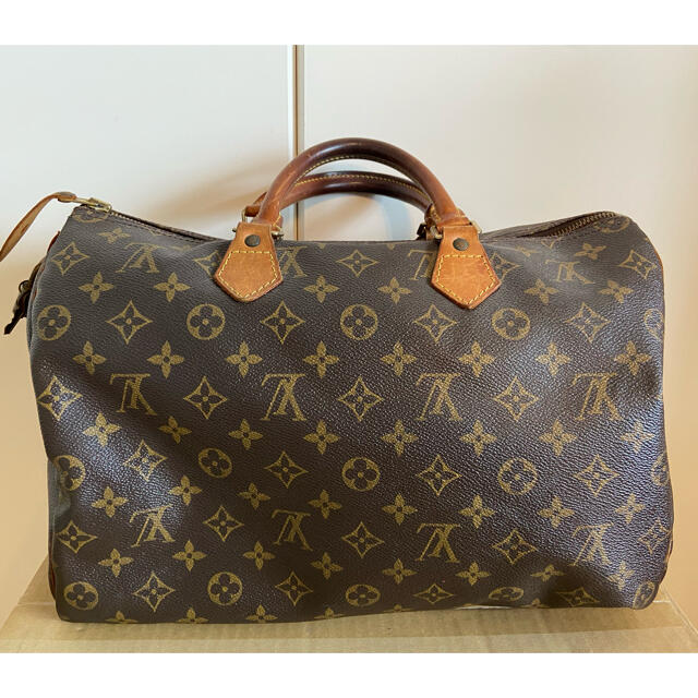 LOUIS VUITTON(ルイヴィトン)のルイヴィトン　モノグラム　スピーディー40 レディースのバッグ(ハンドバッグ)の商品写真