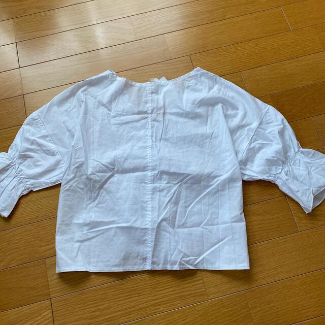 F.O.Factory(エフオーファクトリー)の透かしブラウス130新品 キッズ/ベビー/マタニティのキッズ服女の子用(90cm~)(ブラウス)の商品写真