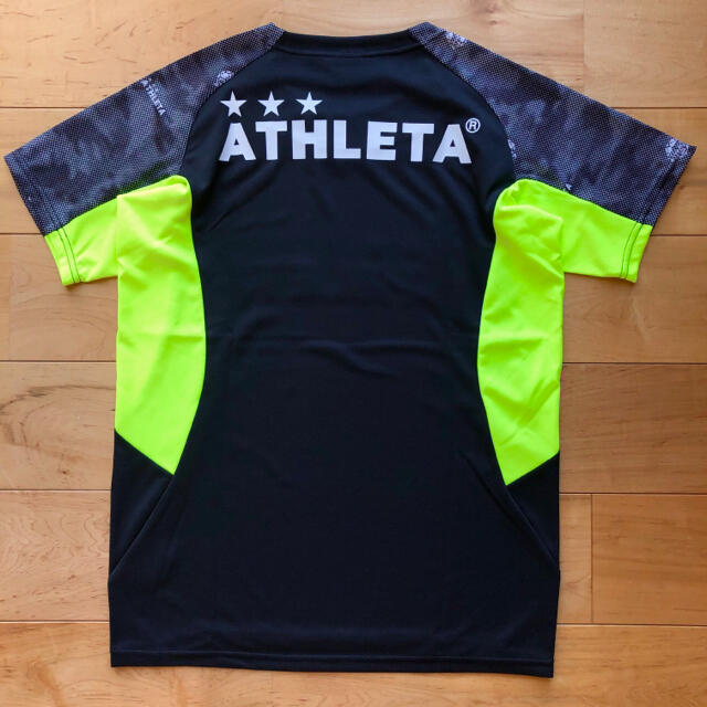 ATHLETA(アスレタ)のATHLETA アスレタジュニア半袖プラクティス上下セットbk160サイズ スポーツ/アウトドアのサッカー/フットサル(ウェア)の商品写真