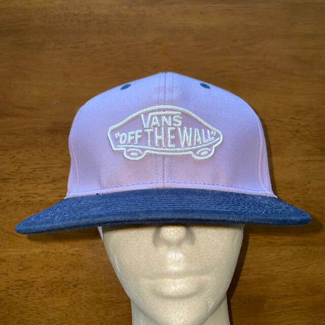 VANS(ヴァンズ)のバンズオフザウォールマルーン＆ブルーフレックスフィットキャップ メンズの帽子(キャップ)の商品写真