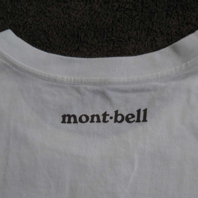 mont bell(モンベル)のモンベルmont-bellプリント熊ベアー白Tシャツ メンズのトップス(Tシャツ/カットソー(半袖/袖なし))の商品写真