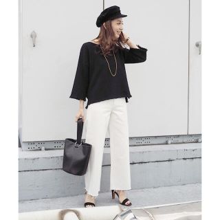 アングリッド(Ungrid)の新品❤️Ungrid カットオフワイドデニム ZARA todayful H&M(デニム/ジーンズ)