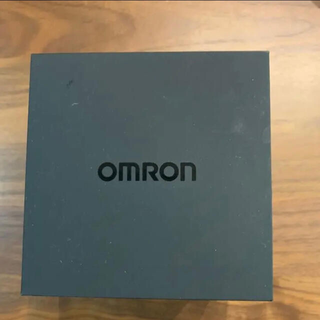 OMRON -   オムロン HeartGuide （HCR-6900T-M）