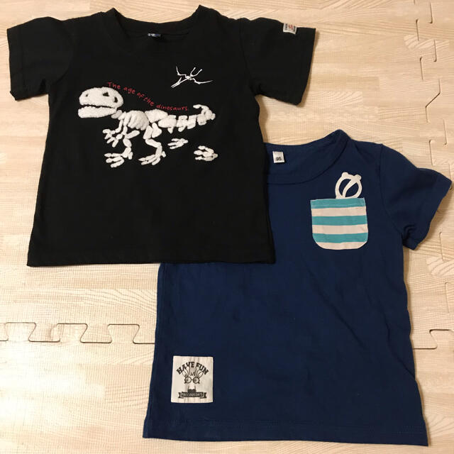 西松屋(ニシマツヤ)のTシャツ95 2枚セット キッズ/ベビー/マタニティのキッズ服男の子用(90cm~)(Tシャツ/カットソー)の商品写真