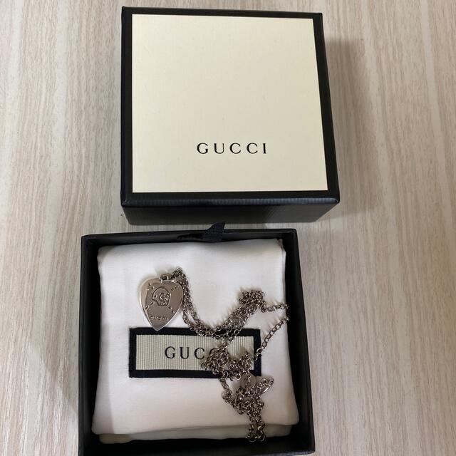 長納期商品 gucci ghost グッチ ゴースト ネックレス ペンダント