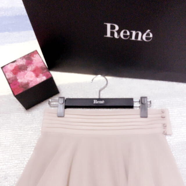 René(ルネ)のRene🌼2021今季品【美品】上品✨シアーフレアスカート36✨FOXEY レディースのスカート(ロングスカート)の商品写真