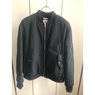 ザラ(ZARA)のZARA ブルゾン　ブラック　Lサイズ(ブルゾン)