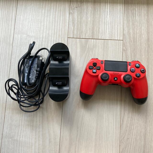 PS4用コントローラー、充電スタンド