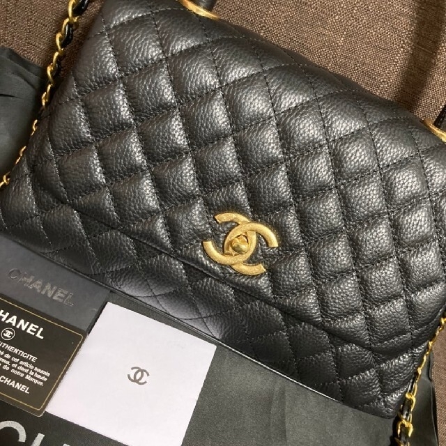 CHANEL(シャネル)のCHANELショルダーバッグ レディースのバッグ(ショルダーバッグ)の商品写真