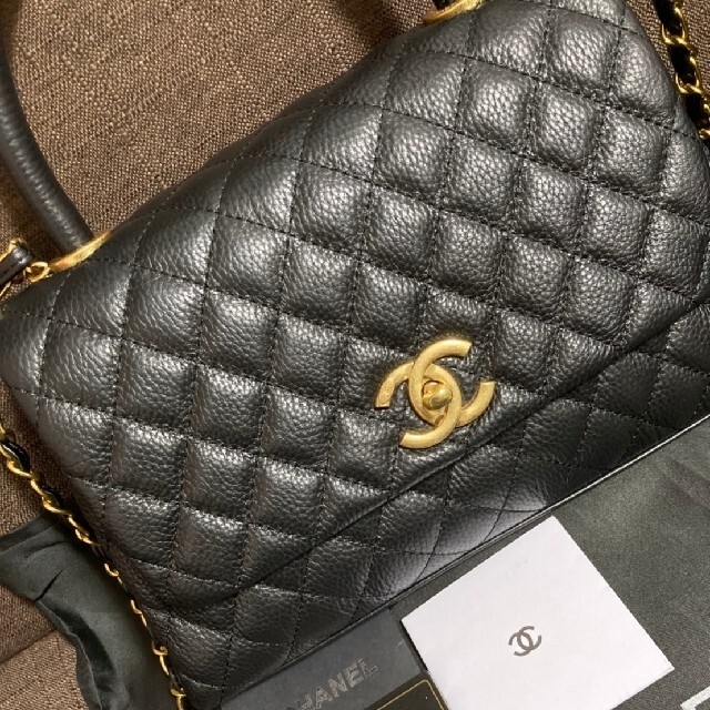 CHANEL(シャネル)のCHANELショルダーバッグ レディースのバッグ(ショルダーバッグ)の商品写真