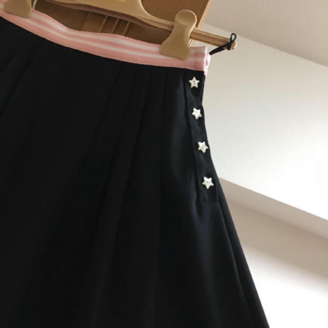 ❤︎新品タグ付き 星 ボタン スカート❤︎ ❤︎新品タグ付き 星 ボタン スカート❤︎