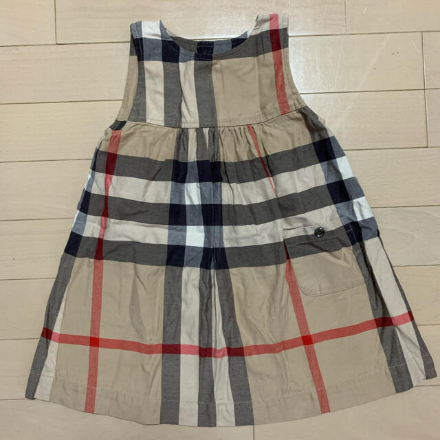 BURBERRY(バーバリー)の専用　バーバリー　ワンピース　3y 美品 キッズ/ベビー/マタニティのキッズ服女の子用(90cm~)(ワンピース)の商品写真