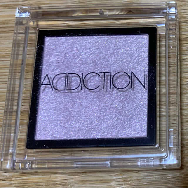 ADDICTION(アディクション)のアディクション ザ アイシャドウ 037 コスメ/美容のベースメイク/化粧品(アイシャドウ)の商品写真