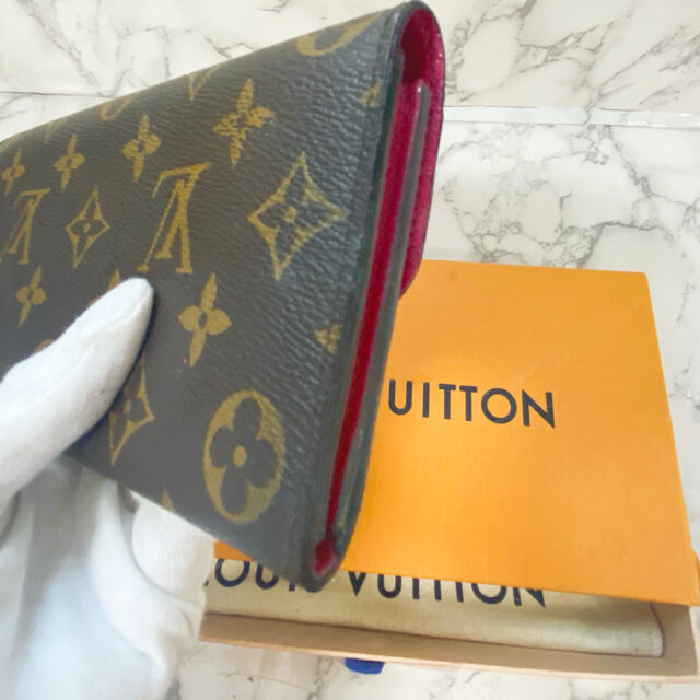 LOUIS VUITTON(ルイヴィトン)のルイヴィトン ポルトフォイユエミリー モノグラム 長財布 レディースのファッション小物(財布)の商品写真