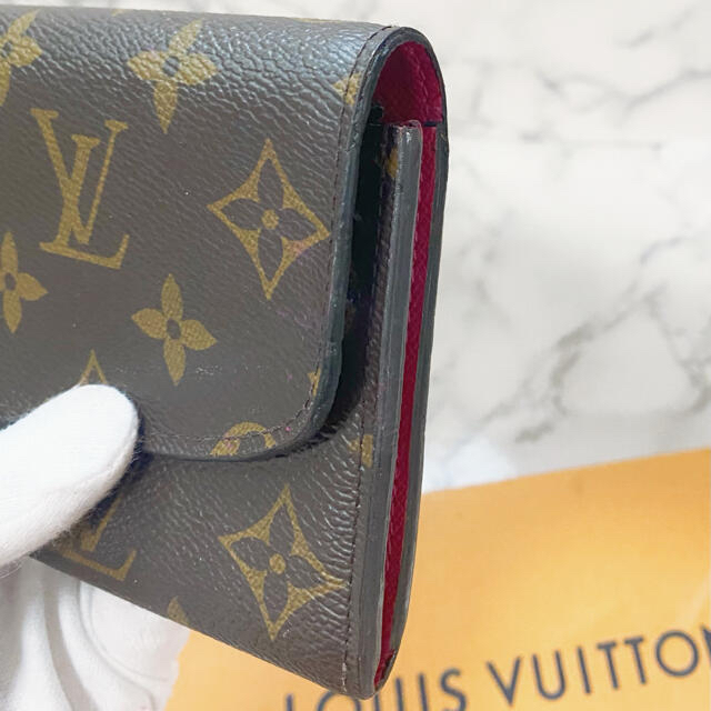LOUIS VUITTON(ルイヴィトン)のルイヴィトン ポルトフォイユエミリー モノグラム 長財布 レディースのファッション小物(財布)の商品写真