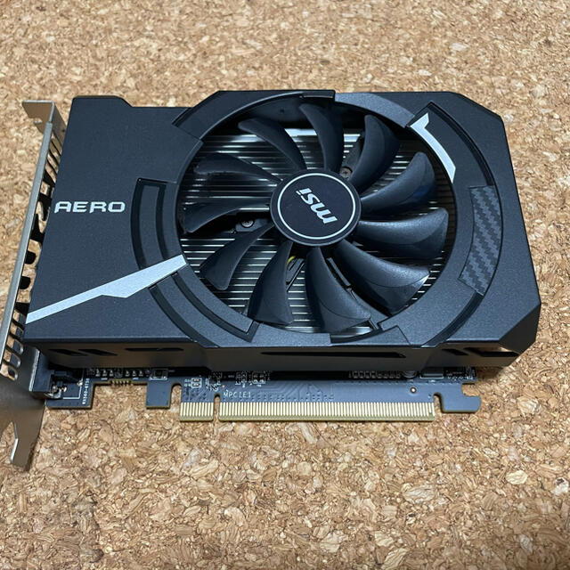 AERO  RADEON RX560