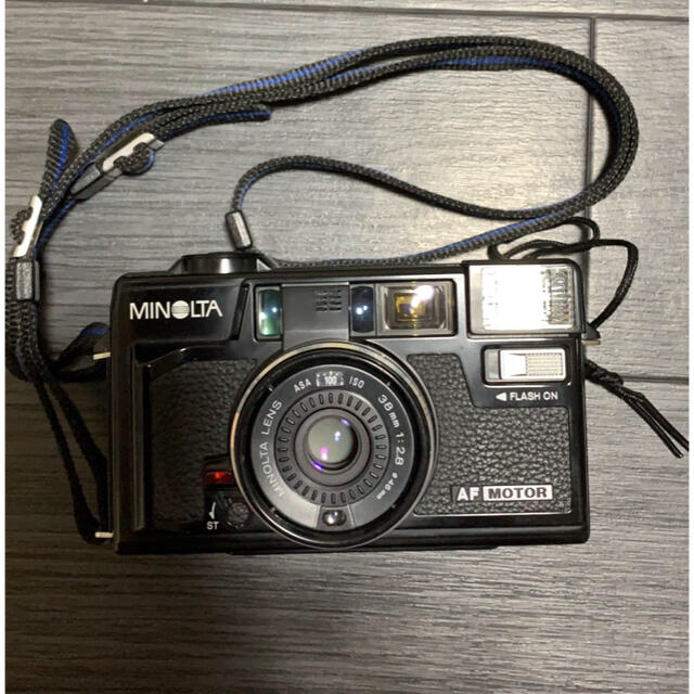 KONICA MINOLTA(コニカミノルタ)のMINOLTA HI-MATIC AF２-M フィルムカメラ　ミノルタ スマホ/家電/カメラのカメラ(フィルムカメラ)の商品写真