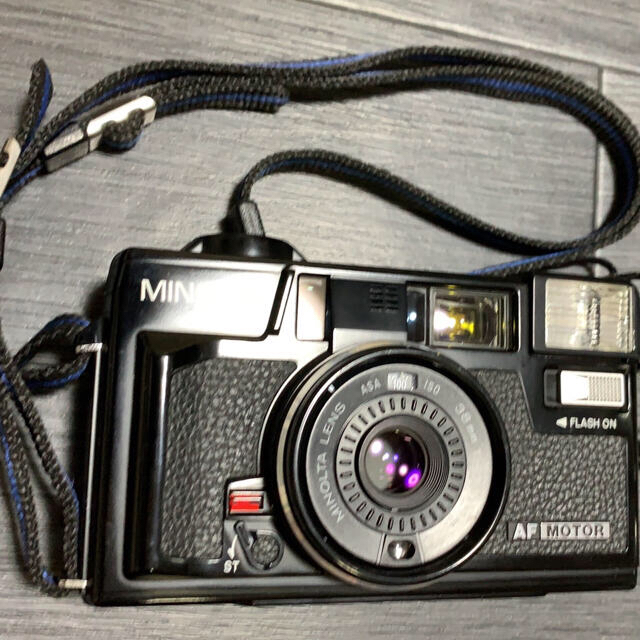 KONICA MINOLTA(コニカミノルタ)のMINOLTA HI-MATIC AF２-M フィルムカメラ　ミノルタ スマホ/家電/カメラのカメラ(フィルムカメラ)の商品写真