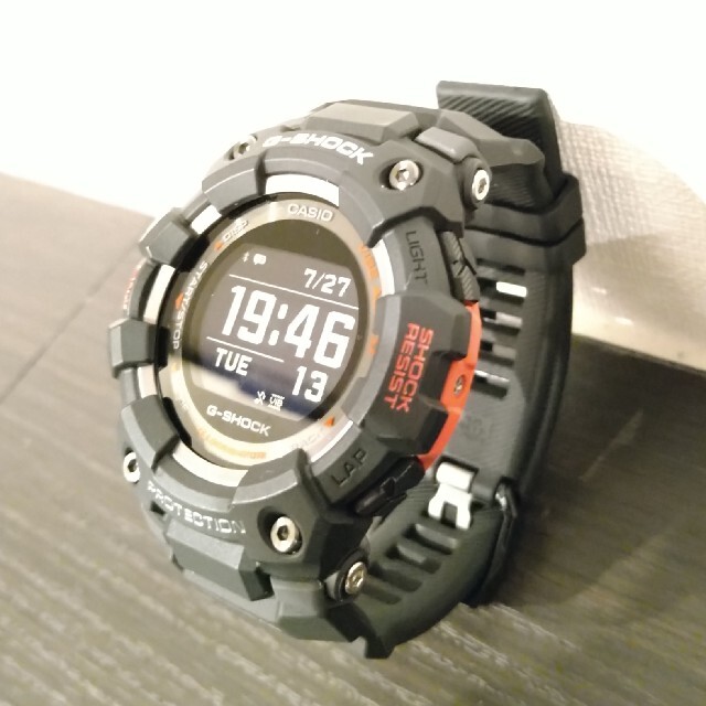 G-SHOCK - CASIO G-SHOCK GBD-100-1JFG-SQUADの通販 by ハッブル|ジーショックならラクマ 人気得価