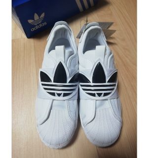 アディダス(adidas)の【新品】adidas　SSTスリッポン(スニーカー)