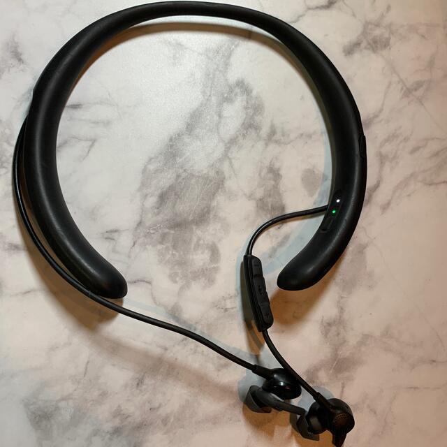 QuietControl 30 wireless headphones