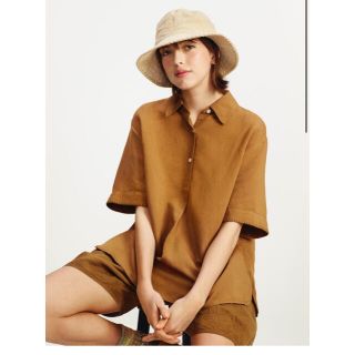 ユニクロ(UNIQLO)のUNIQLO リネンブレンドプルオーバーシャツ S(シャツ/ブラウス(半袖/袖なし))