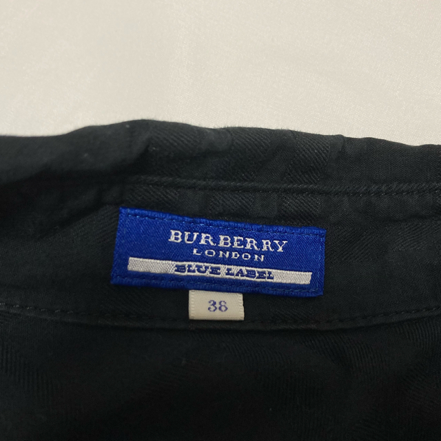 BURBERRY BLUE LABEL(バーバリーブルーレーベル)のBURBERRY-  minionepiece  黒 レディースのワンピース(ミニワンピース)の商品写真