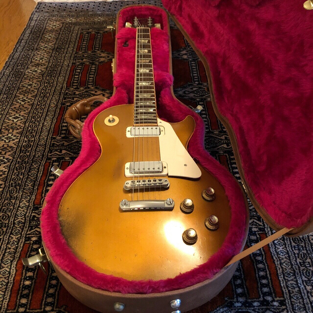 Gibson 1975 Les Paul Deluxe Gold Top 1